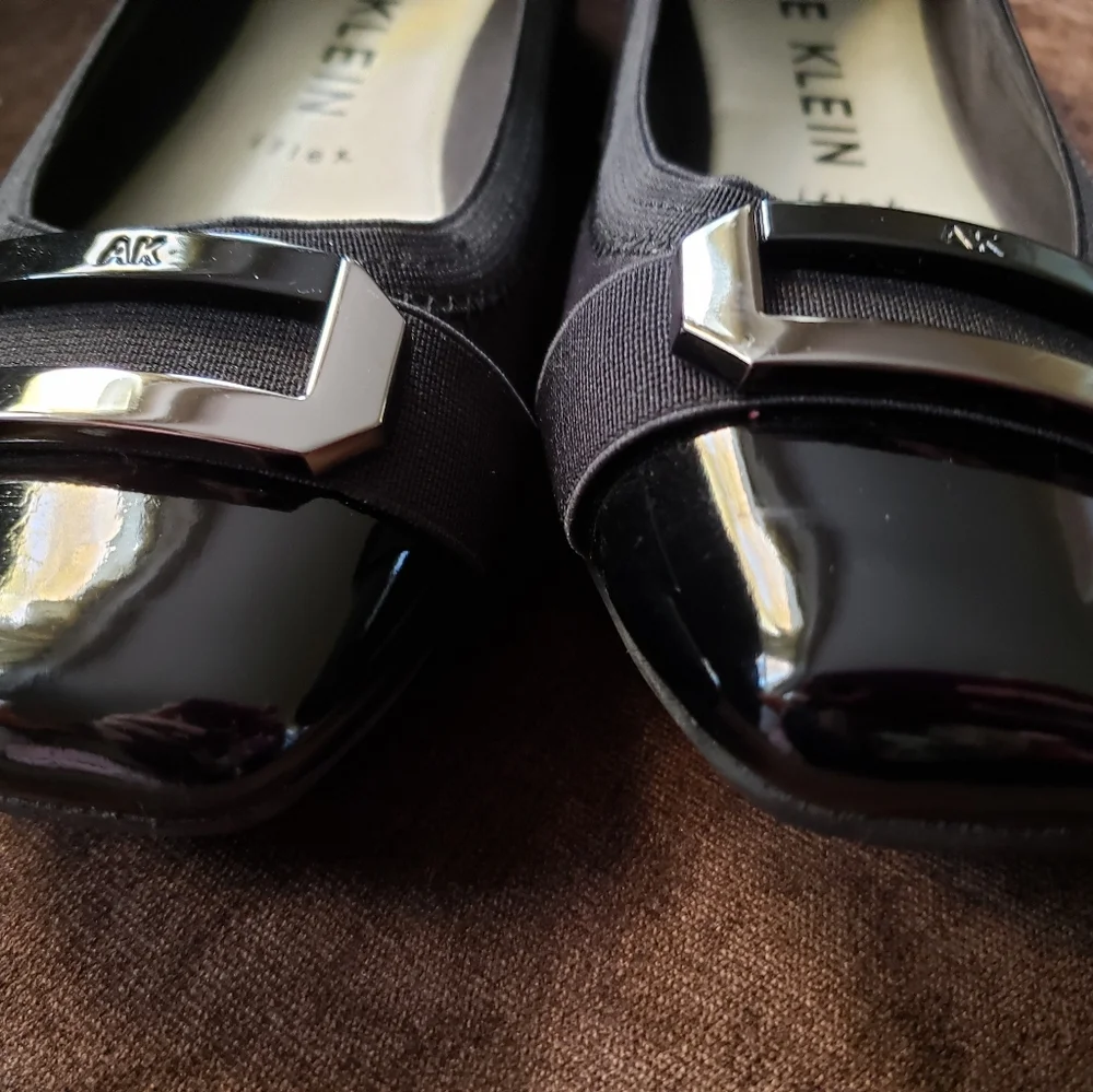 Anne Klein iflex Black Flats Womens Size 9 - Picture 2 of 11